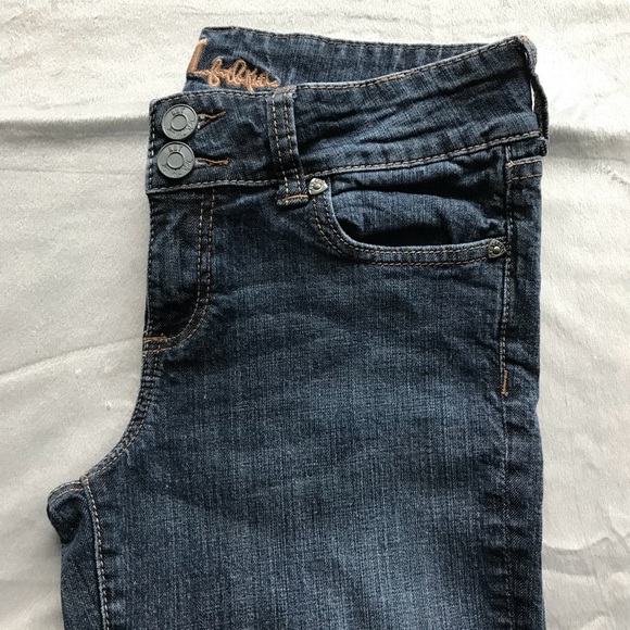 Kut from the Kloth cropped jeans - Picture 3 of 8